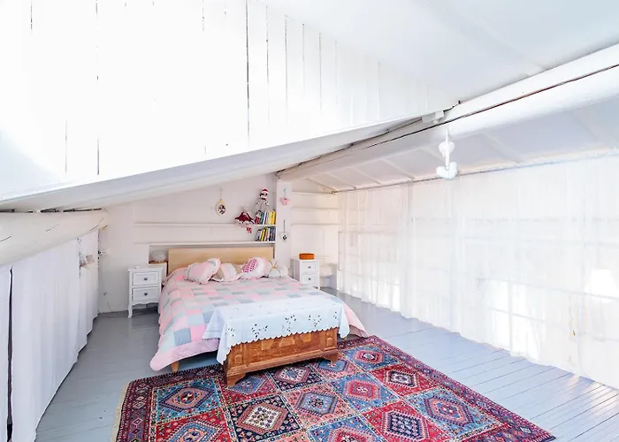 Apartment Guesthost - Claire's Attic