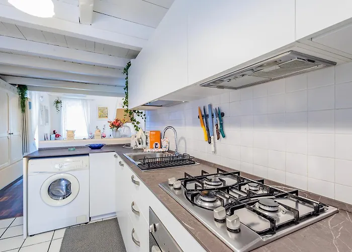 Apartment Guesthost - Claire's Attic